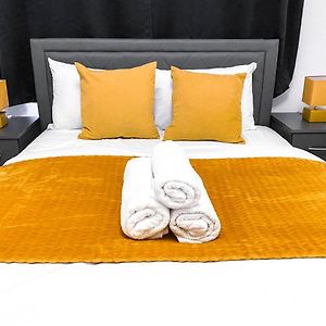 Wns Apartments Canary Wharf